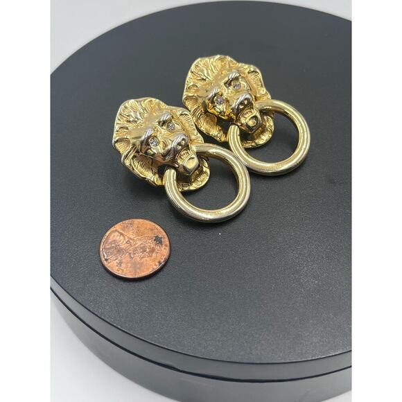 Kenneth Jay Lane‎ Vintage 
Lionhead Doorknocker Rhinestone Eyes Earrings - Picture 14 of 14